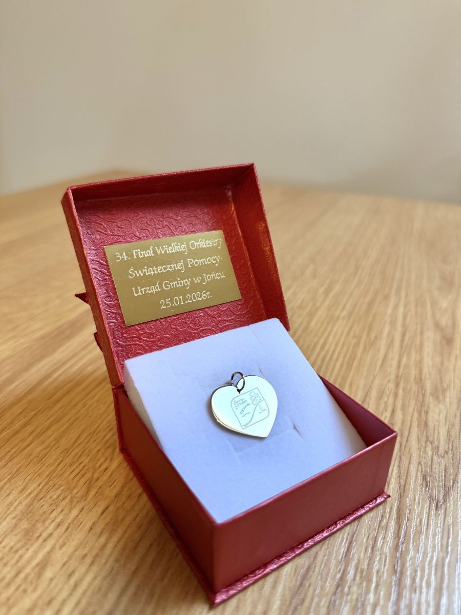 Złote serce z logo gminy Joniec na 34. Finał WOŚP