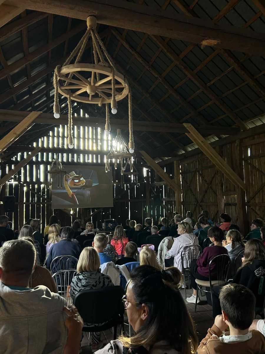 Letnie Kino w Jońcu – ostatnie spotkanie dla najmłodszych widzów!