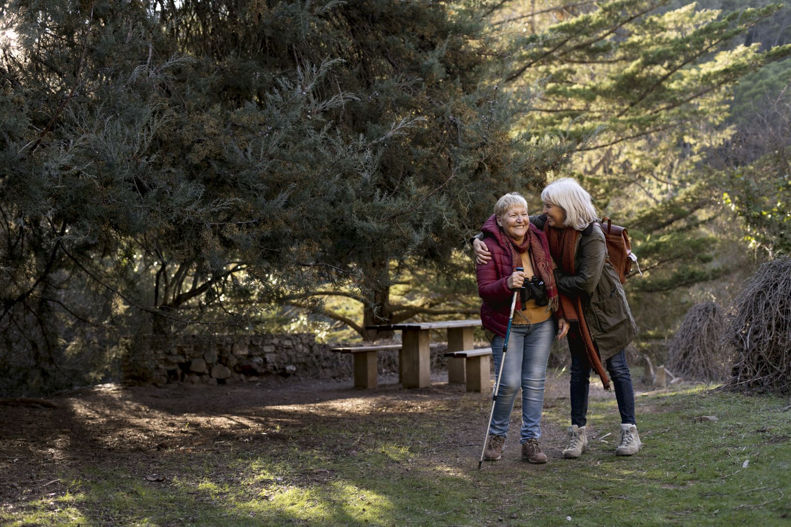 Joniecka Rada Seniorów poleca Seniorom Gminy Joniec wyjazd rehabilitacyjny nad morze do ośrodka Słowiniec w Poddąbiu.