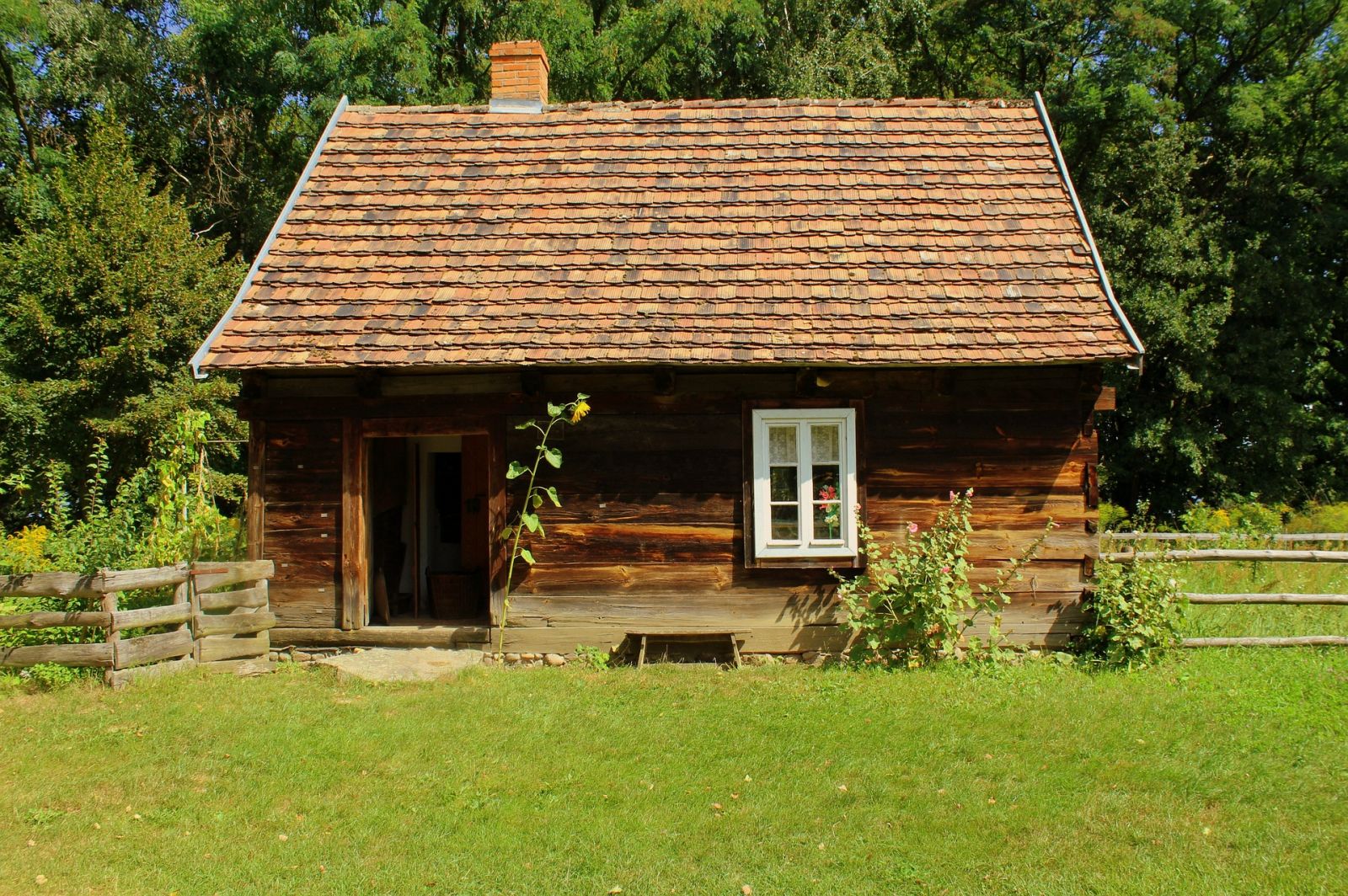 Wykaz obiektów nieruchomych znajdujących się w Gminnej Ewidecji Zabytków Gminy Joniec