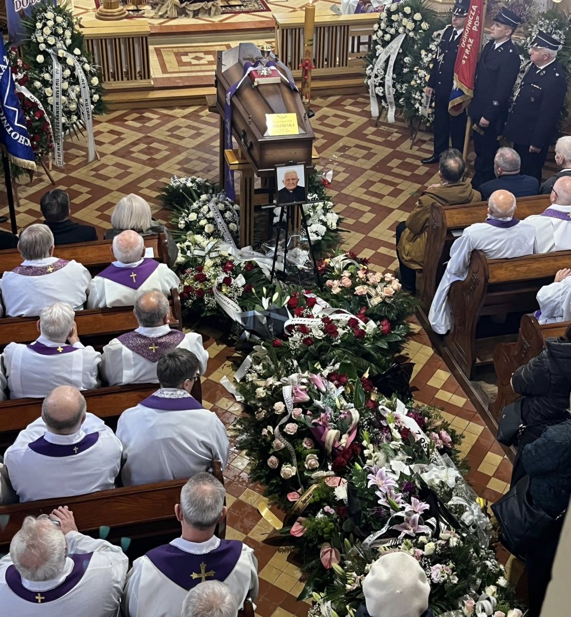 Uroczystości pogrzebowe śp. ks. Kanonika Ignacego Sikorskiego